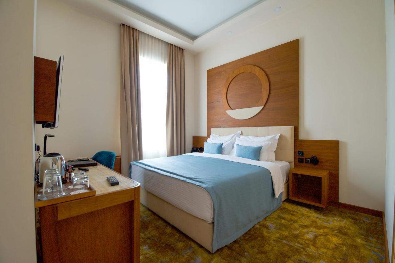 Hotel City Savoy Belgrad Exterior foto