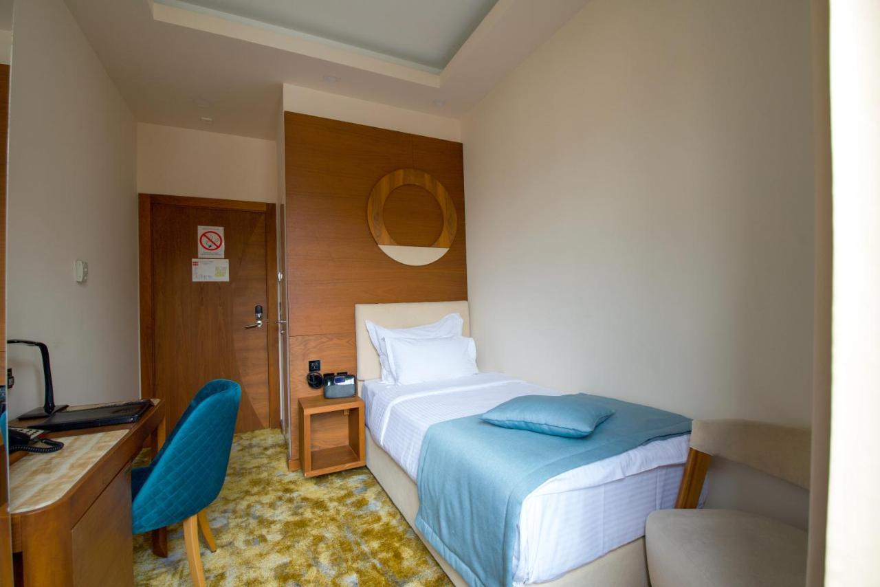 Hotel City Savoy Belgrad Exterior foto