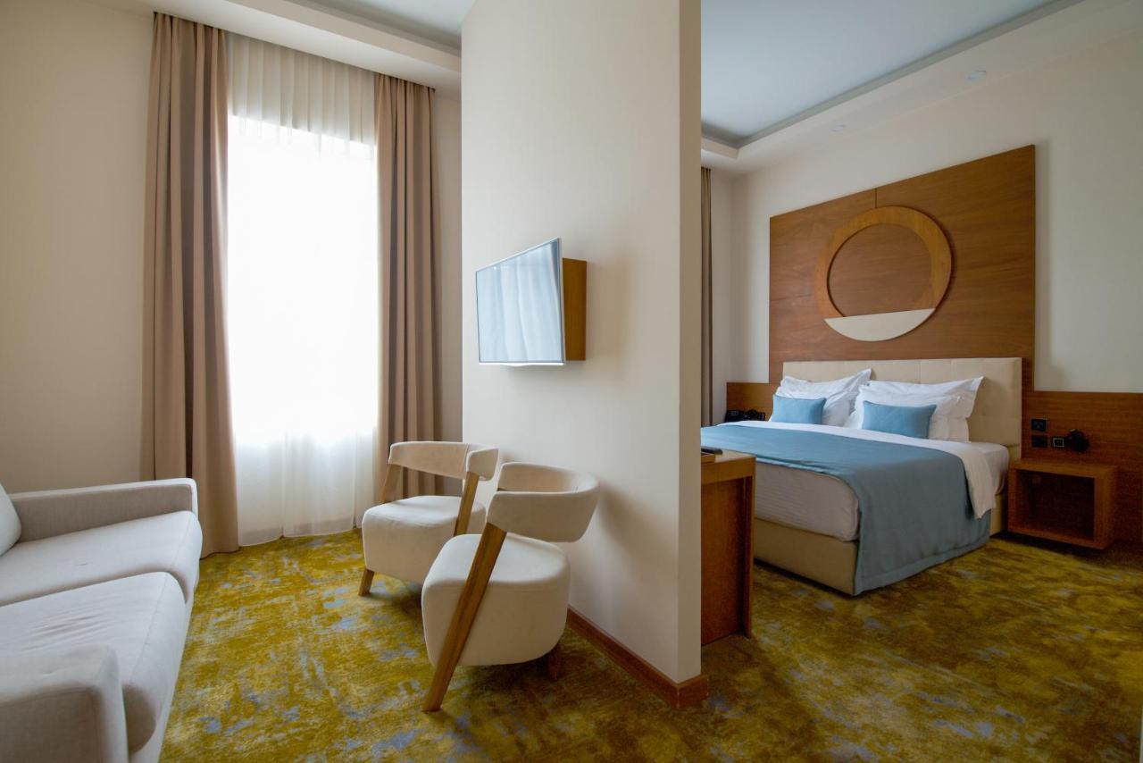 Hotel City Savoy Belgrad Exterior foto