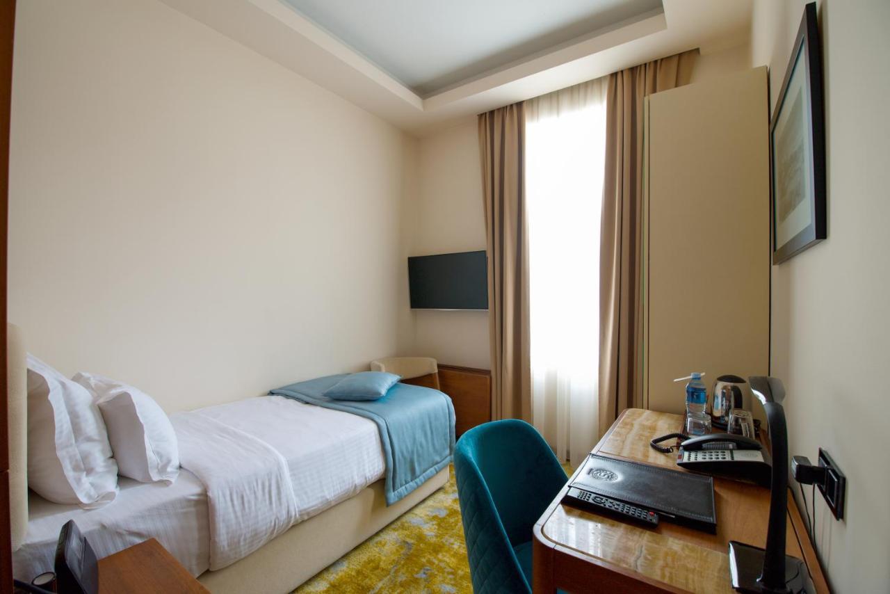 Hotel City Savoy Belgrad Exterior foto