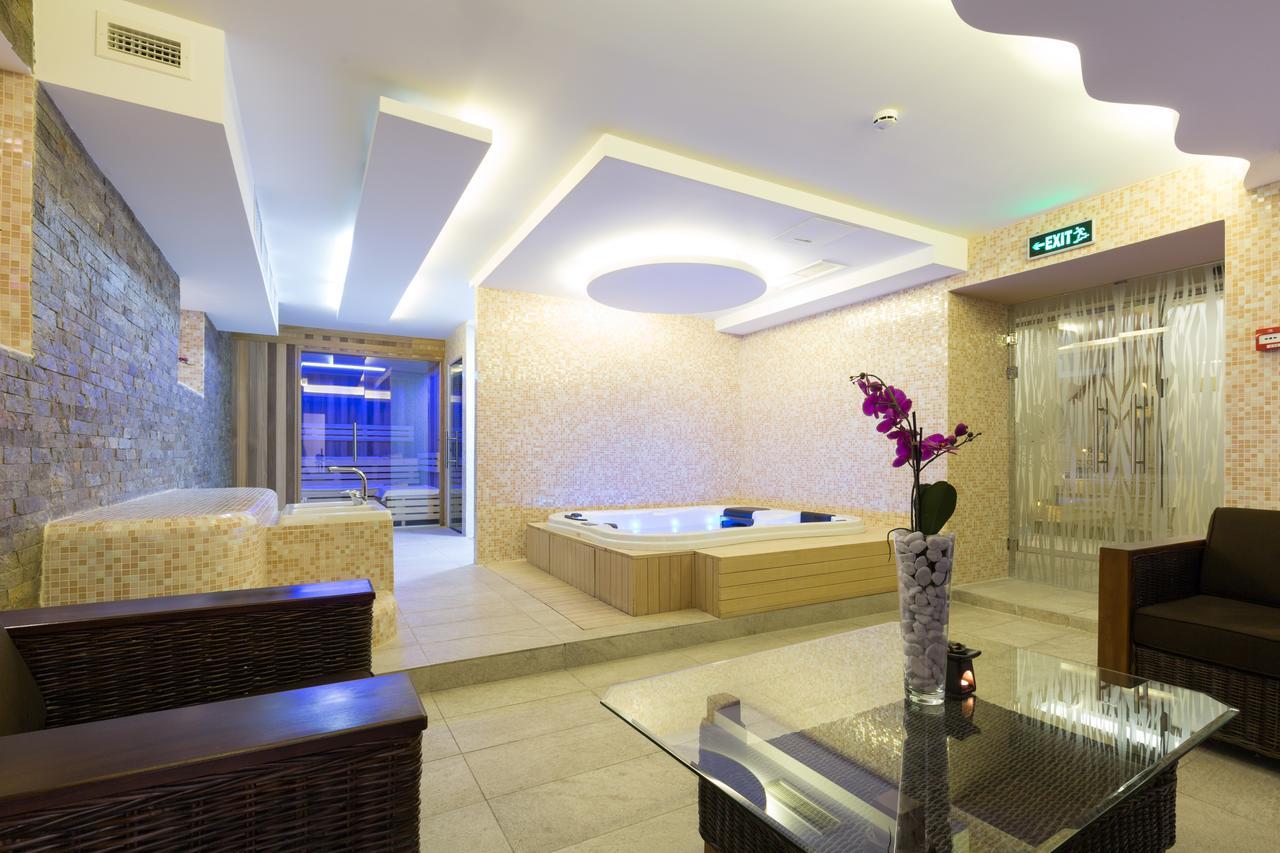 Hotel City Savoy Belgrad Exterior foto