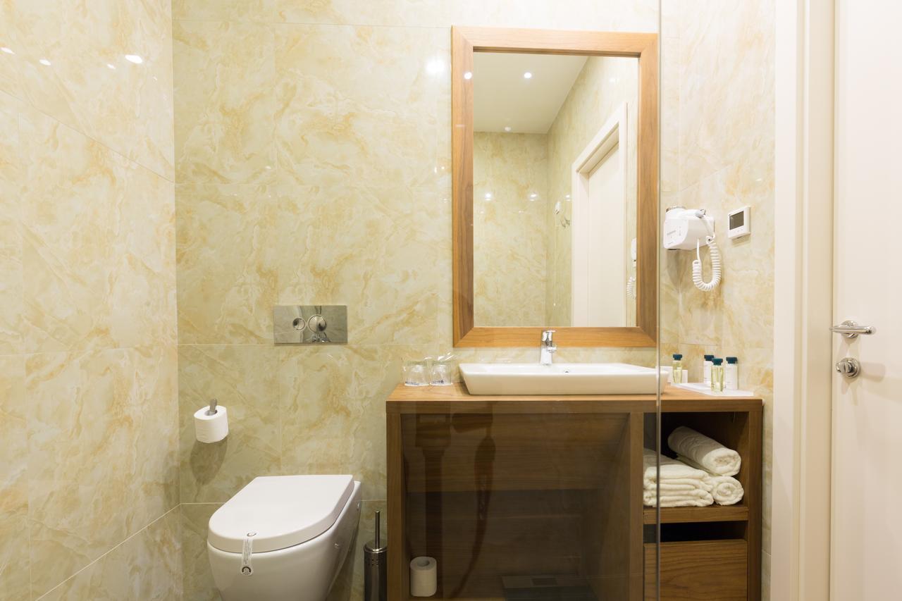 Hotel City Savoy Belgrad Exterior foto